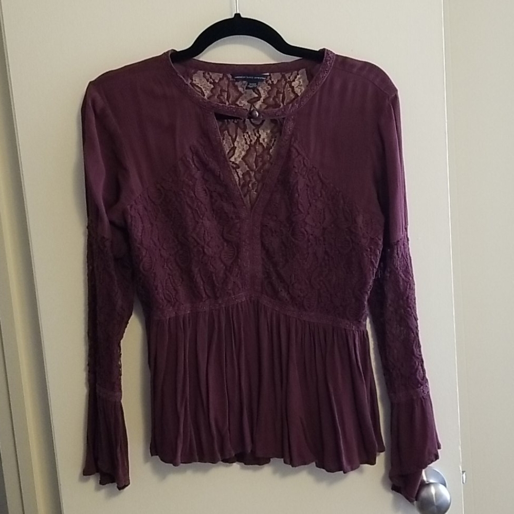Long sleeve lace top, American Eagle, Medium